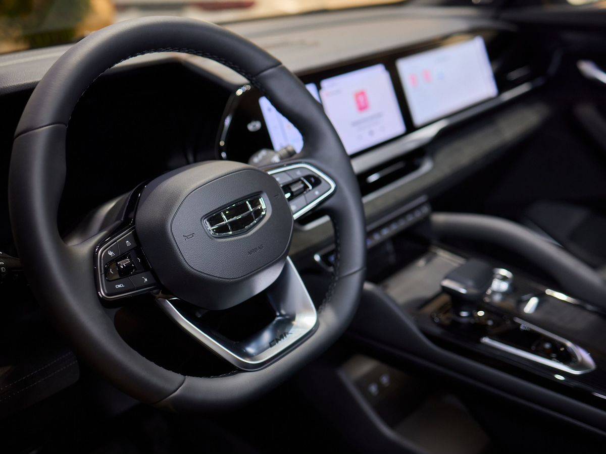 Geely Monjaro Exclusive 2.0T (238 hp) 8AT 4WD