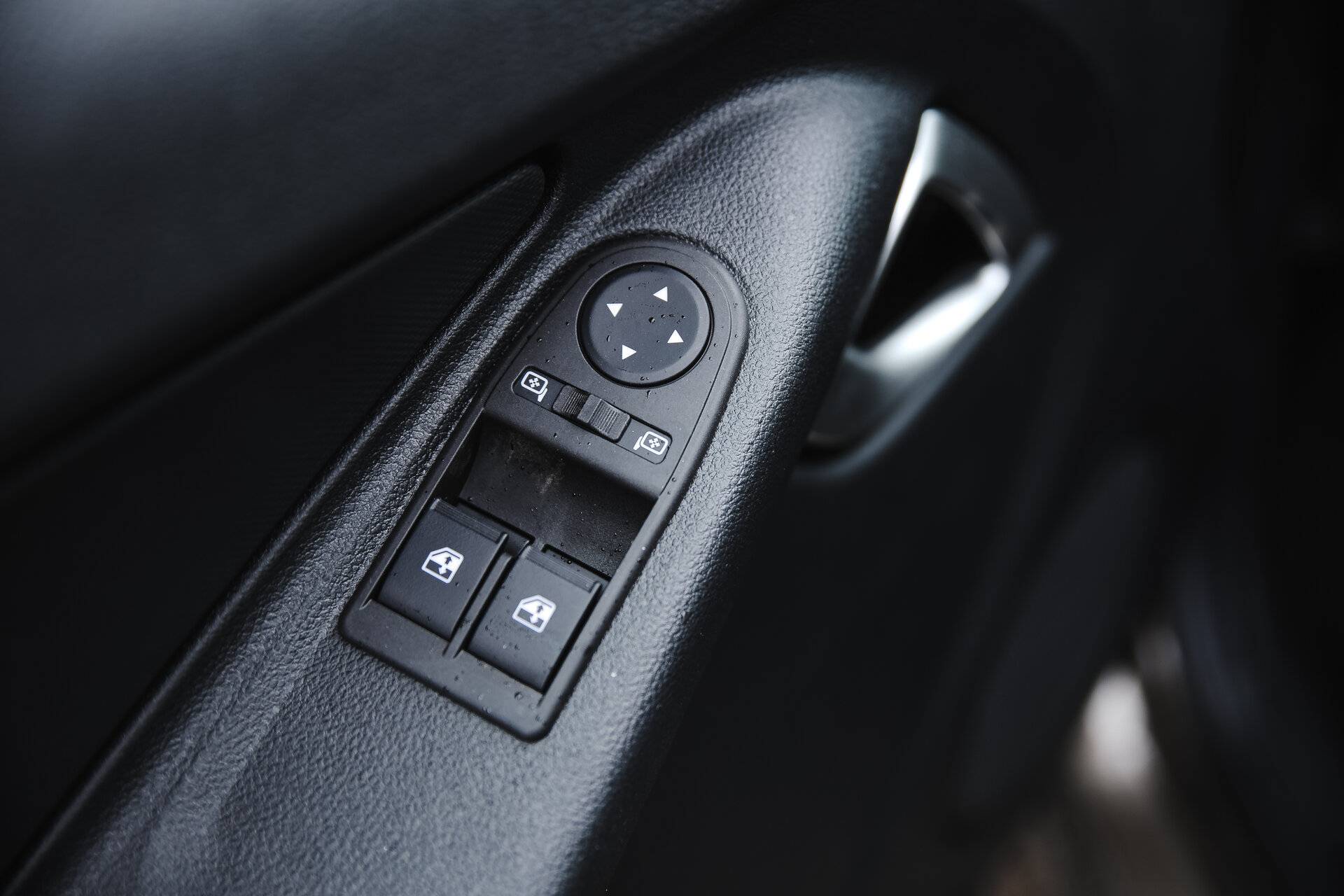 Lada Granta седан Classic 24 Кондиционер 1.6 90hp 5MT