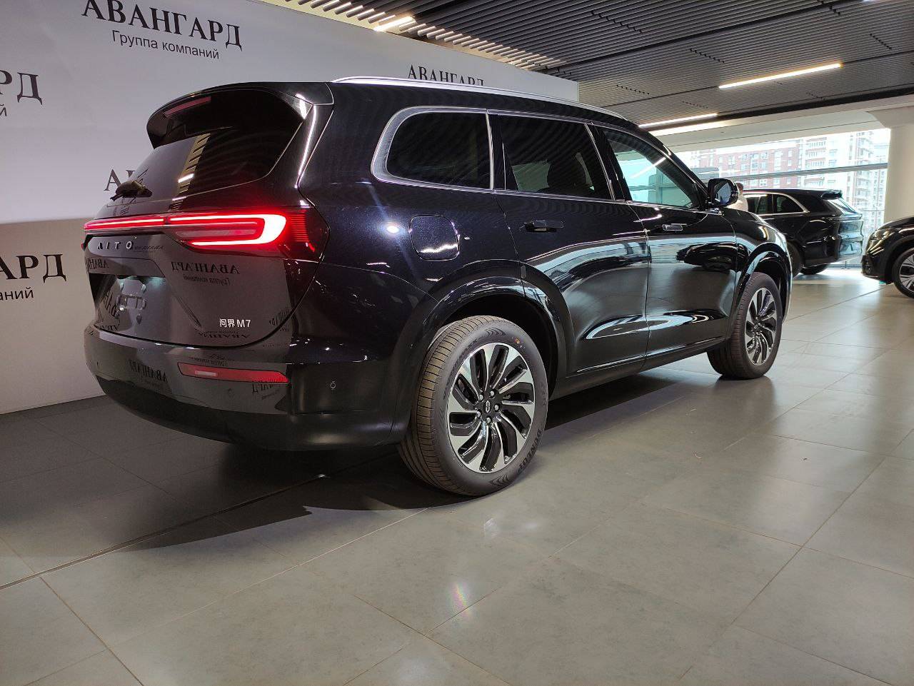 AITO M7 Luxury 4WD 6seats