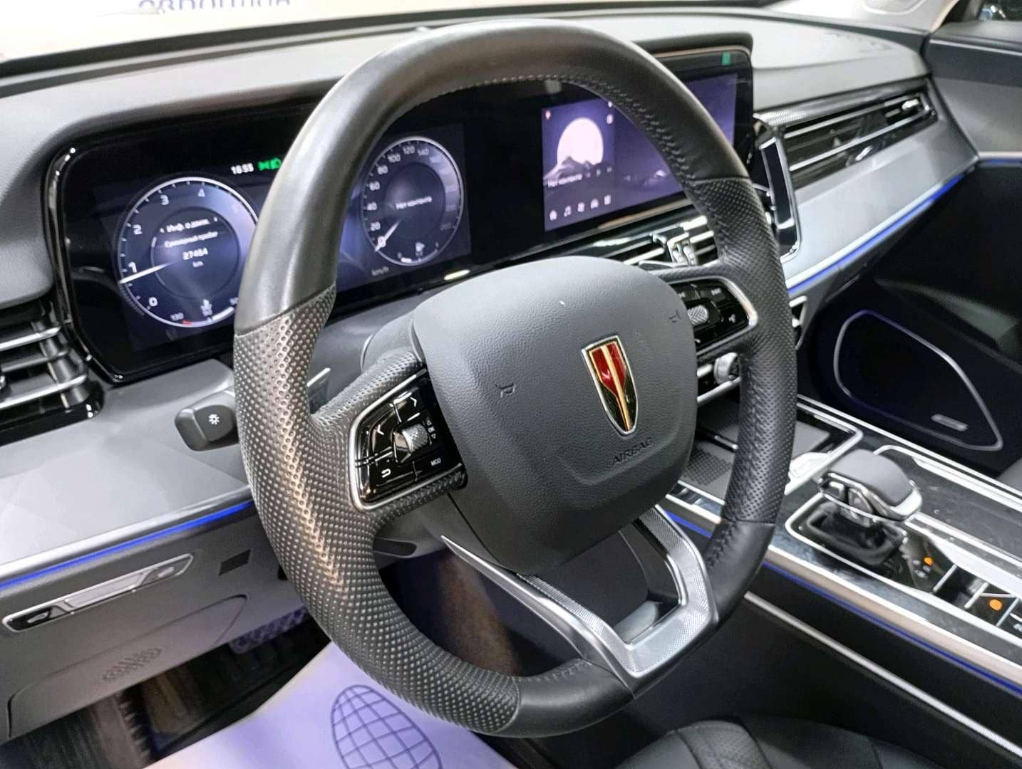 Hongqi HS5,  27 464 км, 2024 года в лизинг