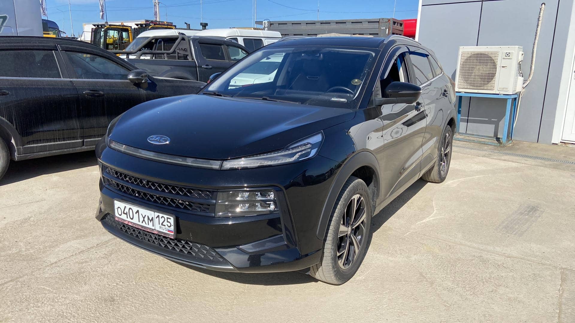 JAC JS6