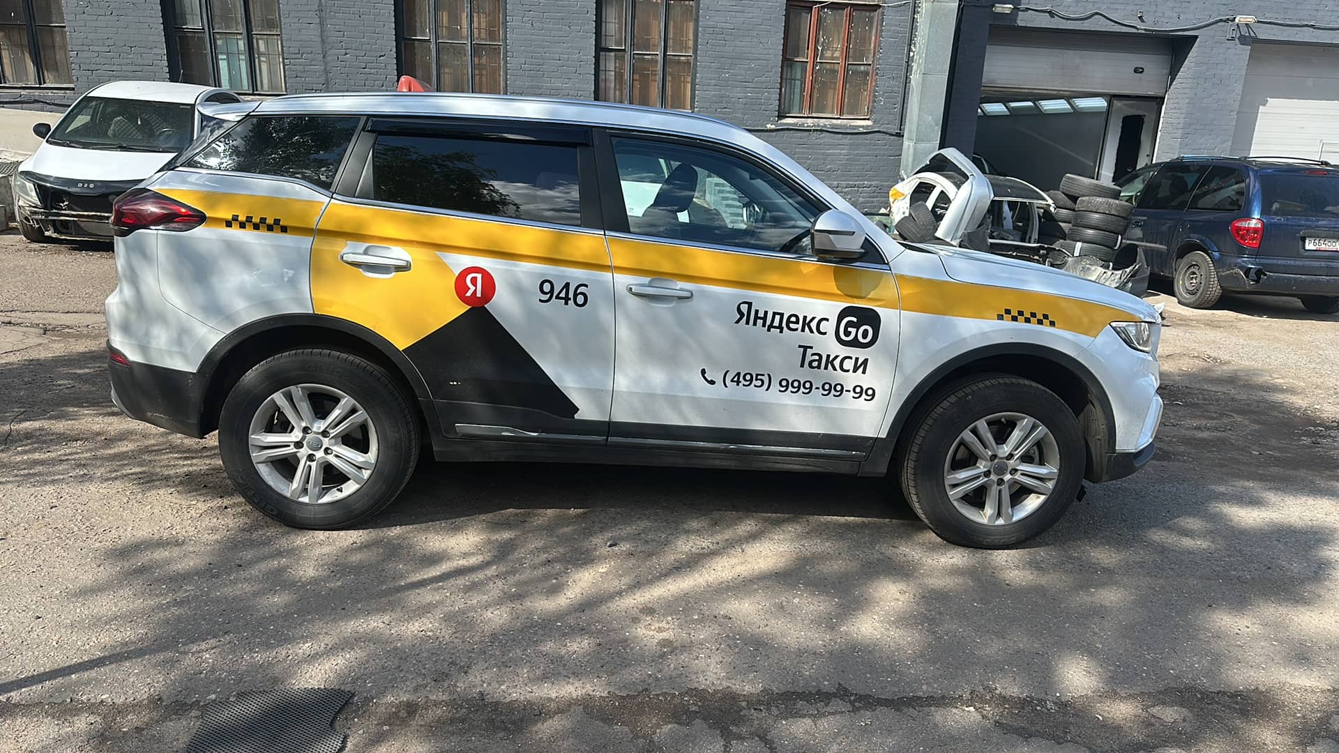 Geely Atlas Pro,  158 553 км, 2023 года в лизинг