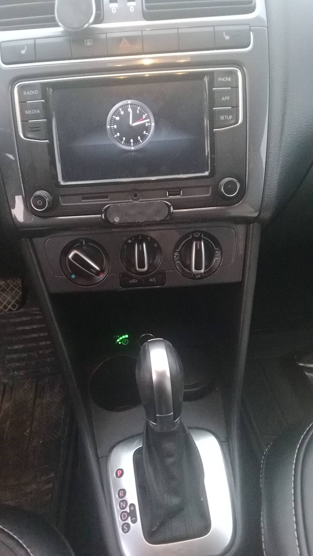 Volkswagen Polo,  235 601 км, 2019 года в лизинг