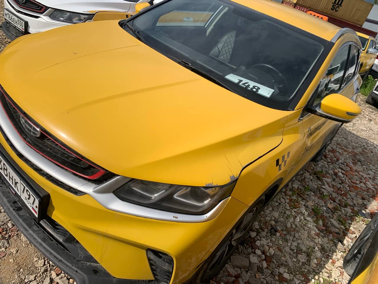 Geely Coolray,  294 357 км, 2023 года в лизинг