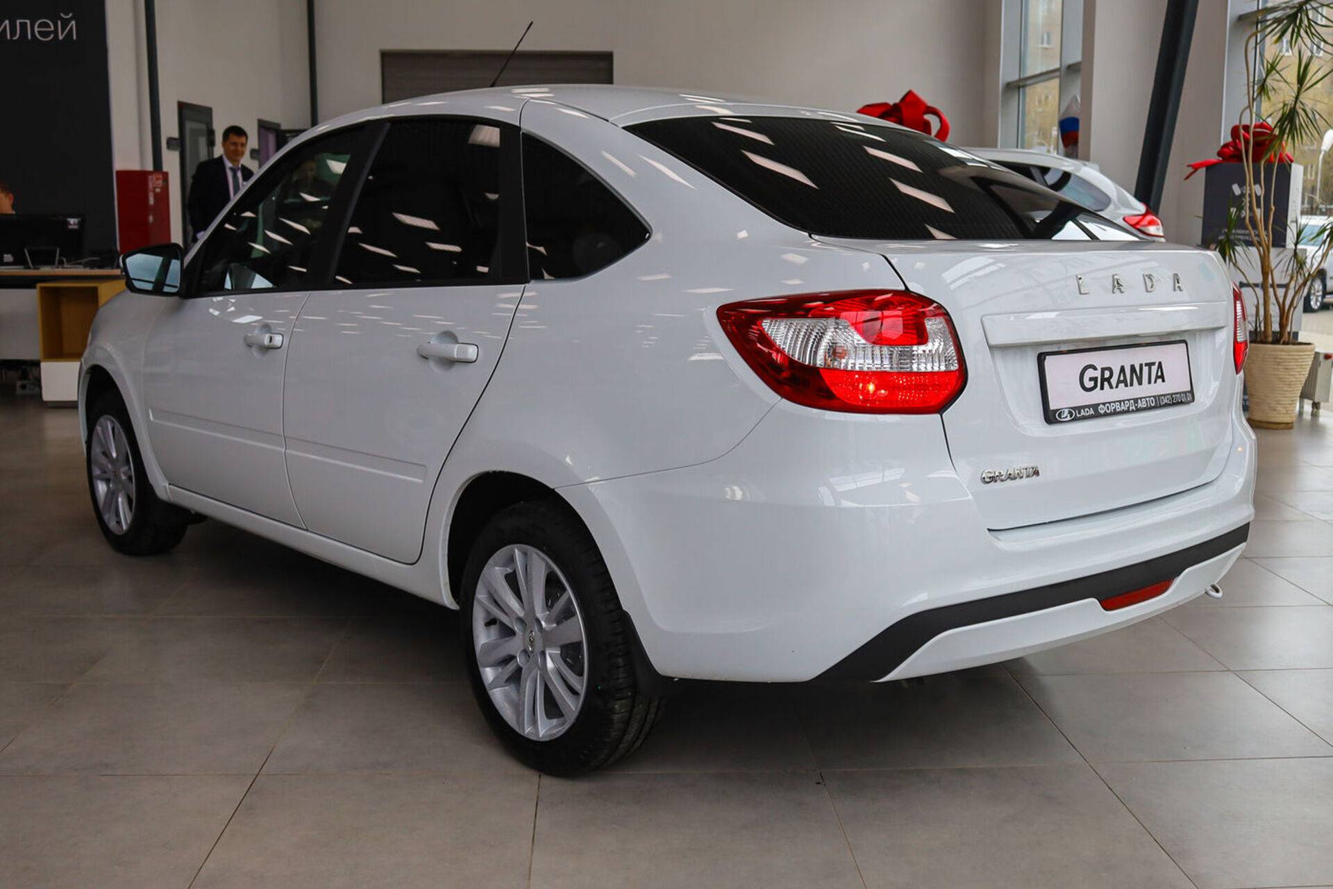 Lada Granta седан Comfort 24 1.6 106hp 5MT