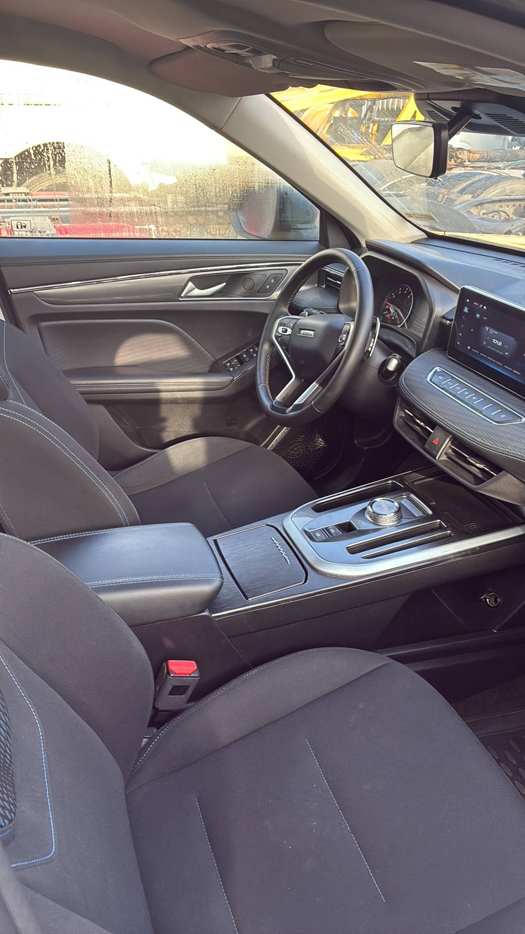 Haval Jolion,  98 714 км, 2024 года в лизинг