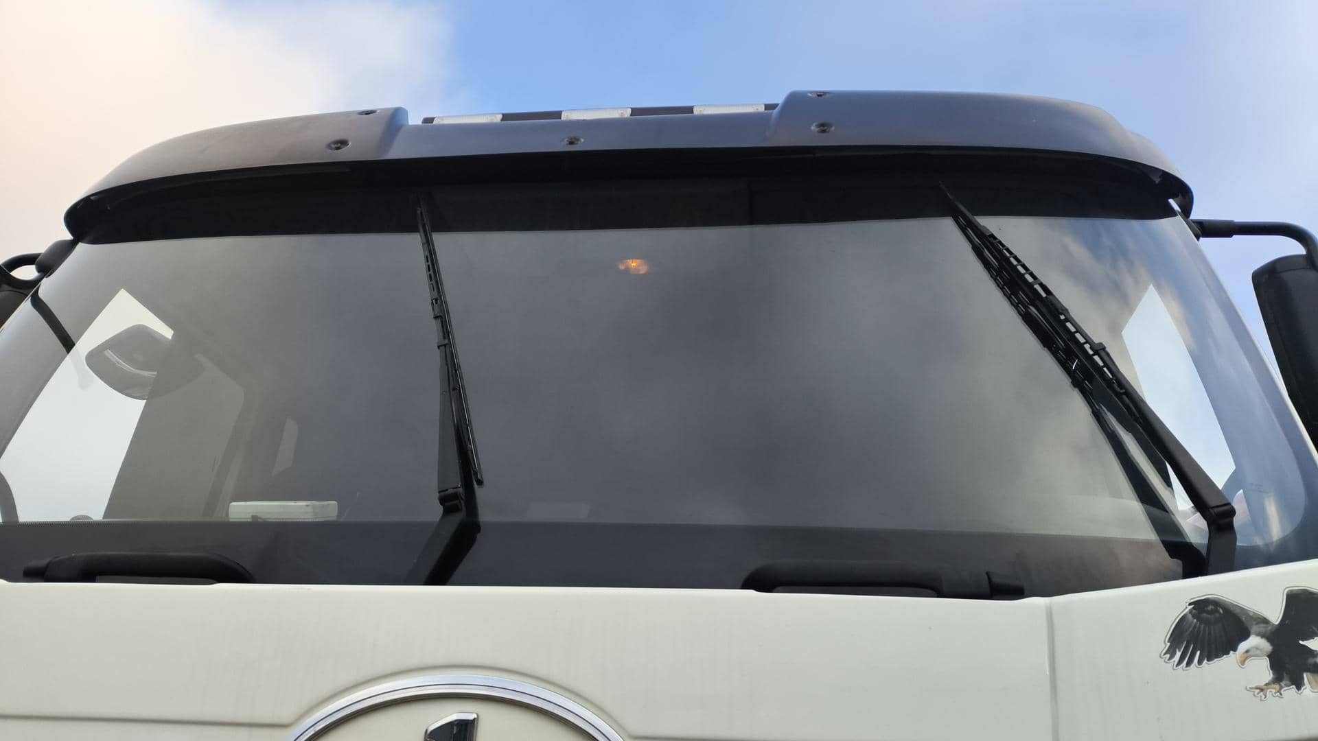 FAW CA3250P66K24T1E5 6х4,  110 455 км, 2022 года в лизинг