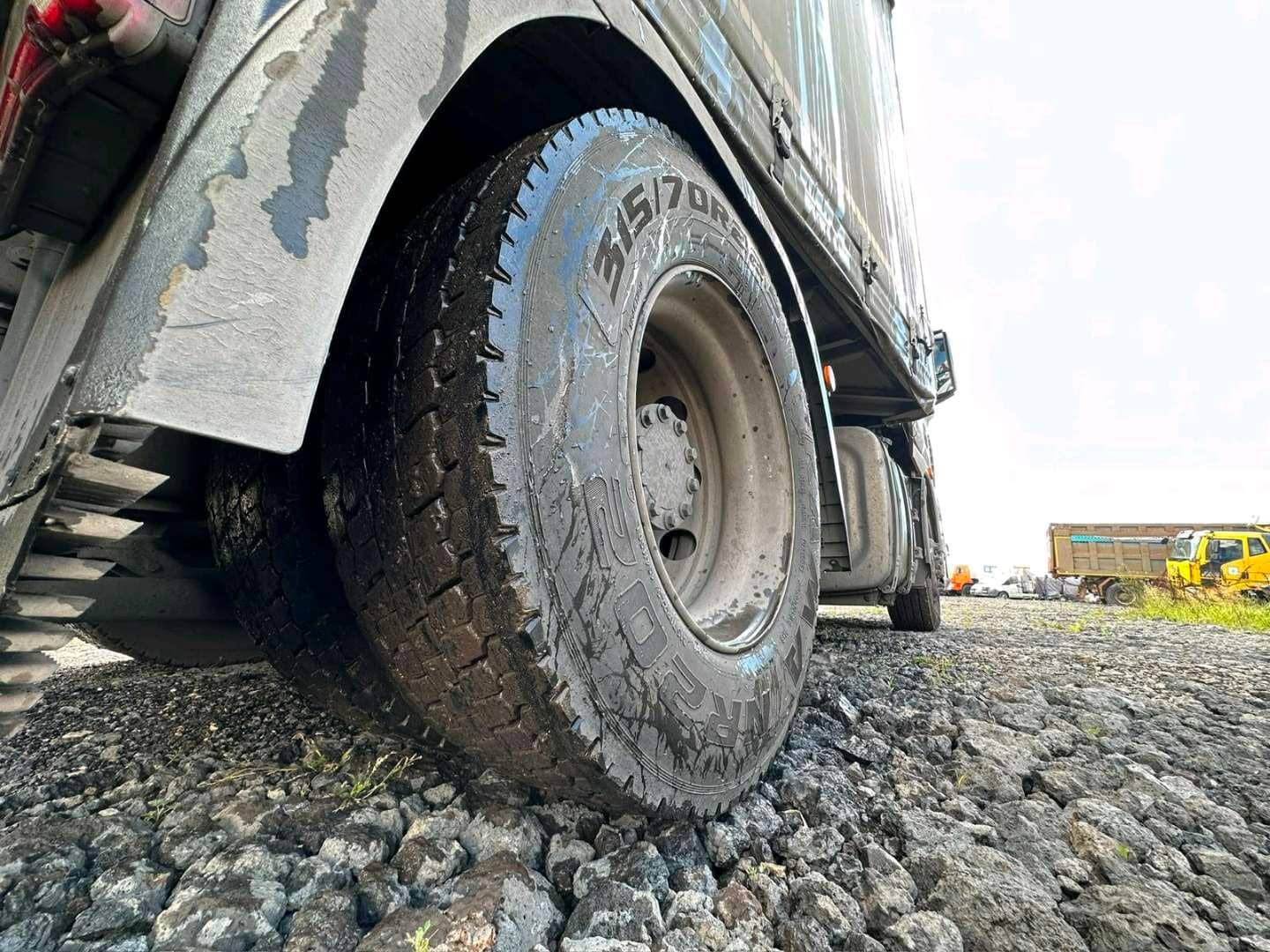 FAW CA4180P77K25E5 4x2,  340 231 км, 2023 года в лизинг