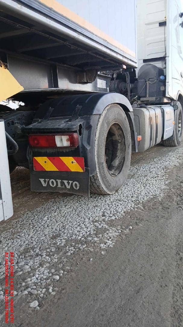 Volvo FH 460 4x2 (FH Globetrotter),  643 297 км, 2022 года в лизинг