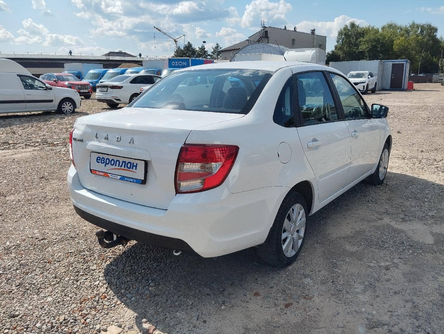 Lada Granta седан,  94 330 км, 2023 года в лизинг