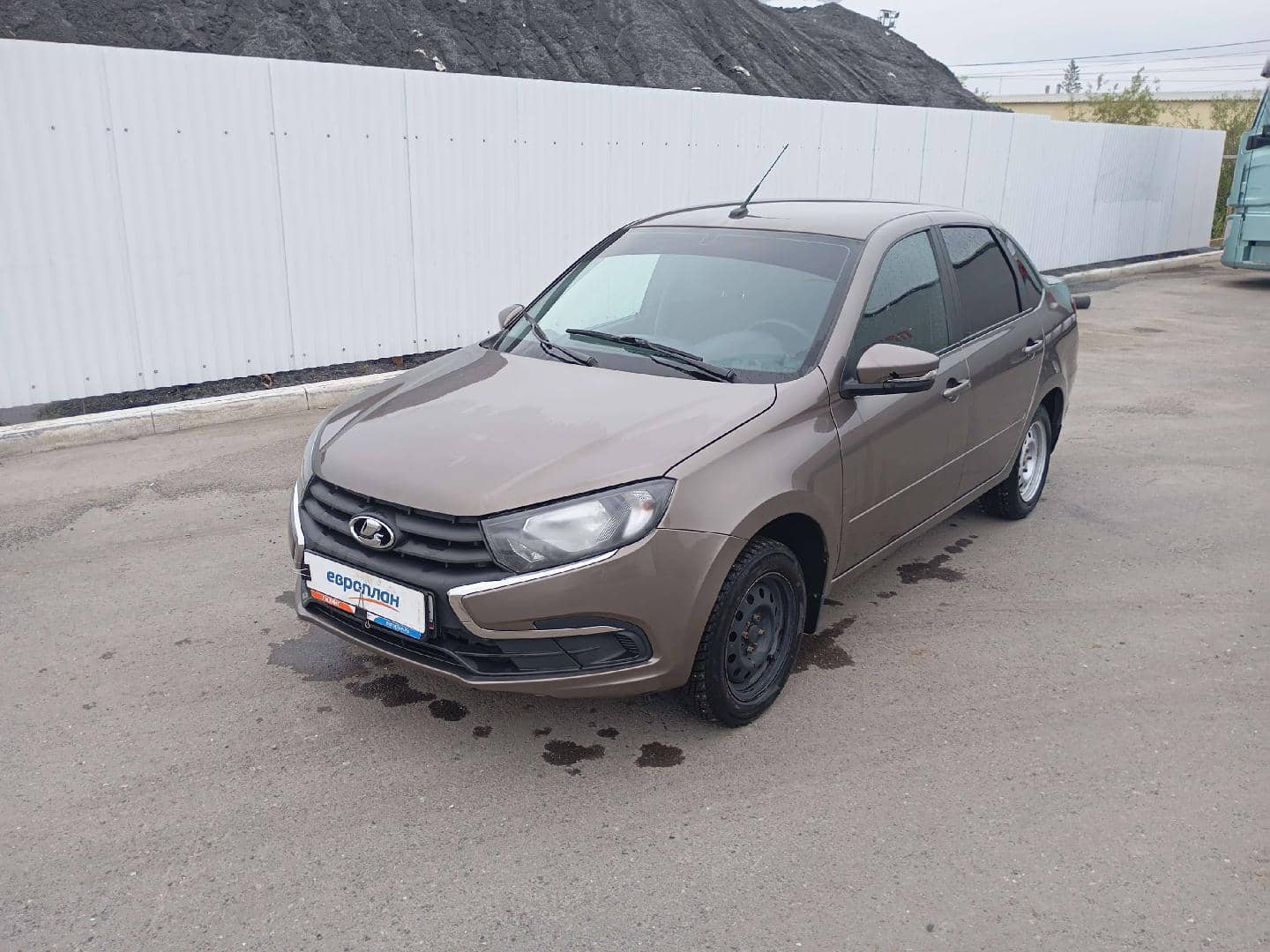 Lada Granta седан