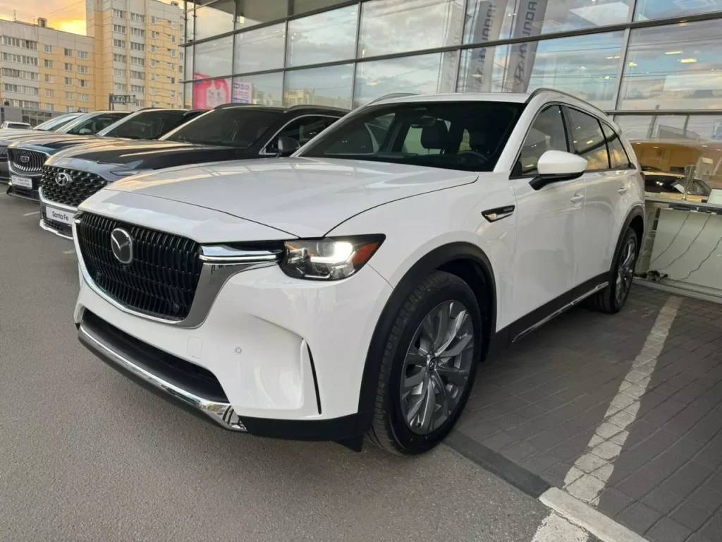 Mazda CX-90 High 3.3 e-Skyactiv MHEV 8AT 4WD