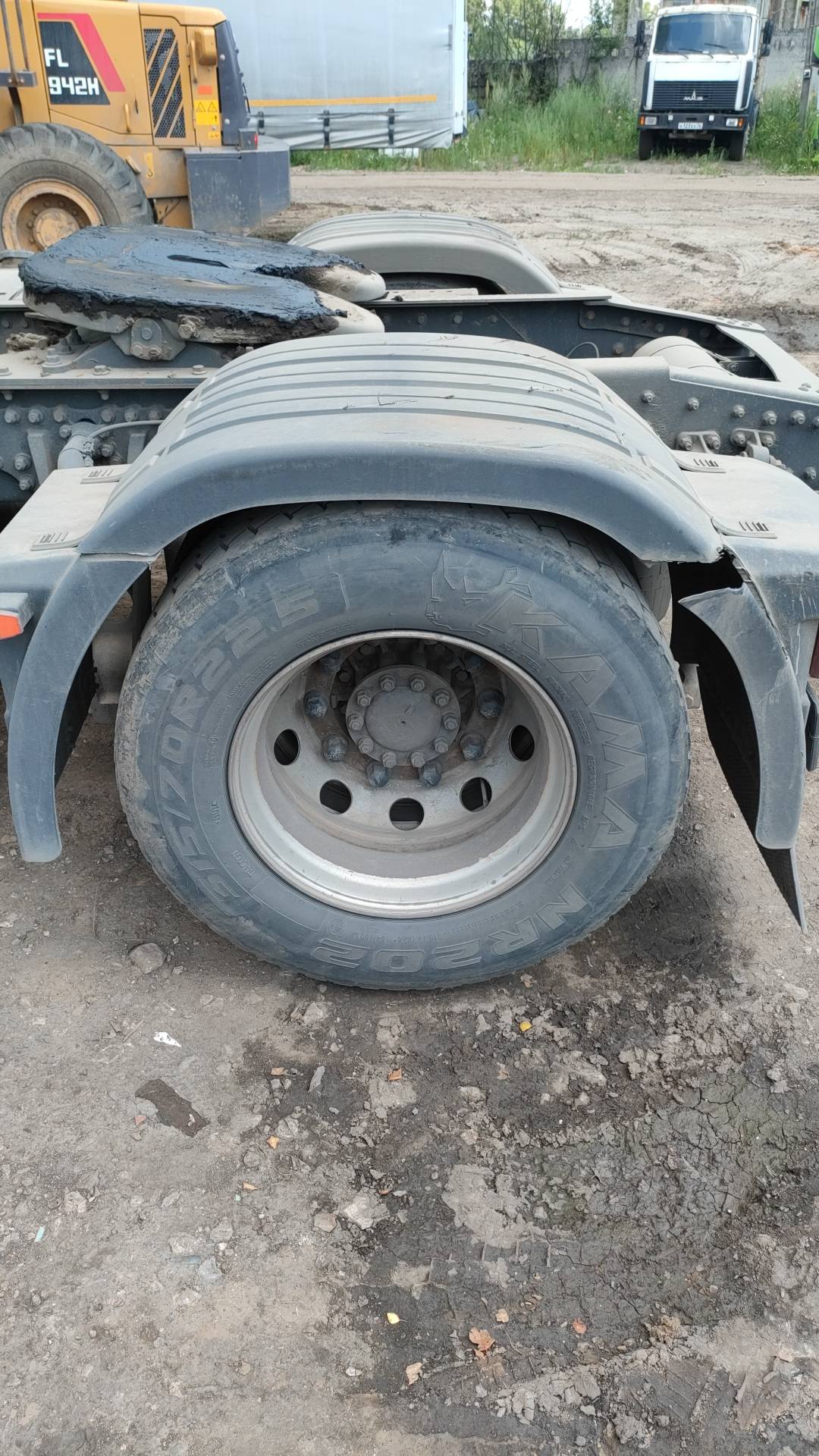 DongFeng GX DFH4180 4x2,  239 746 км, 2023 года в лизинг