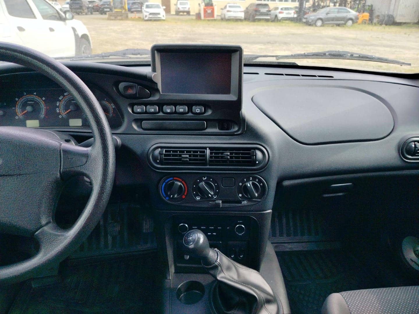 Lada Niva Travel,  92 436 км, 2023 года в лизинг