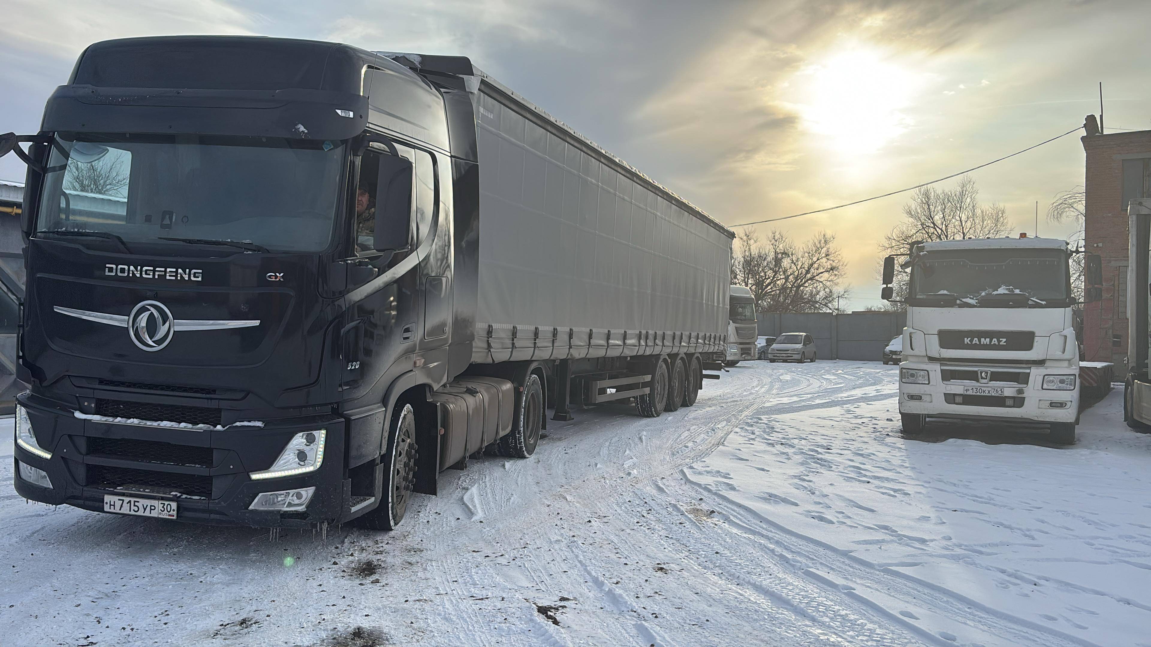 DongFeng GX DFH4180 4x2 Лот 000007590