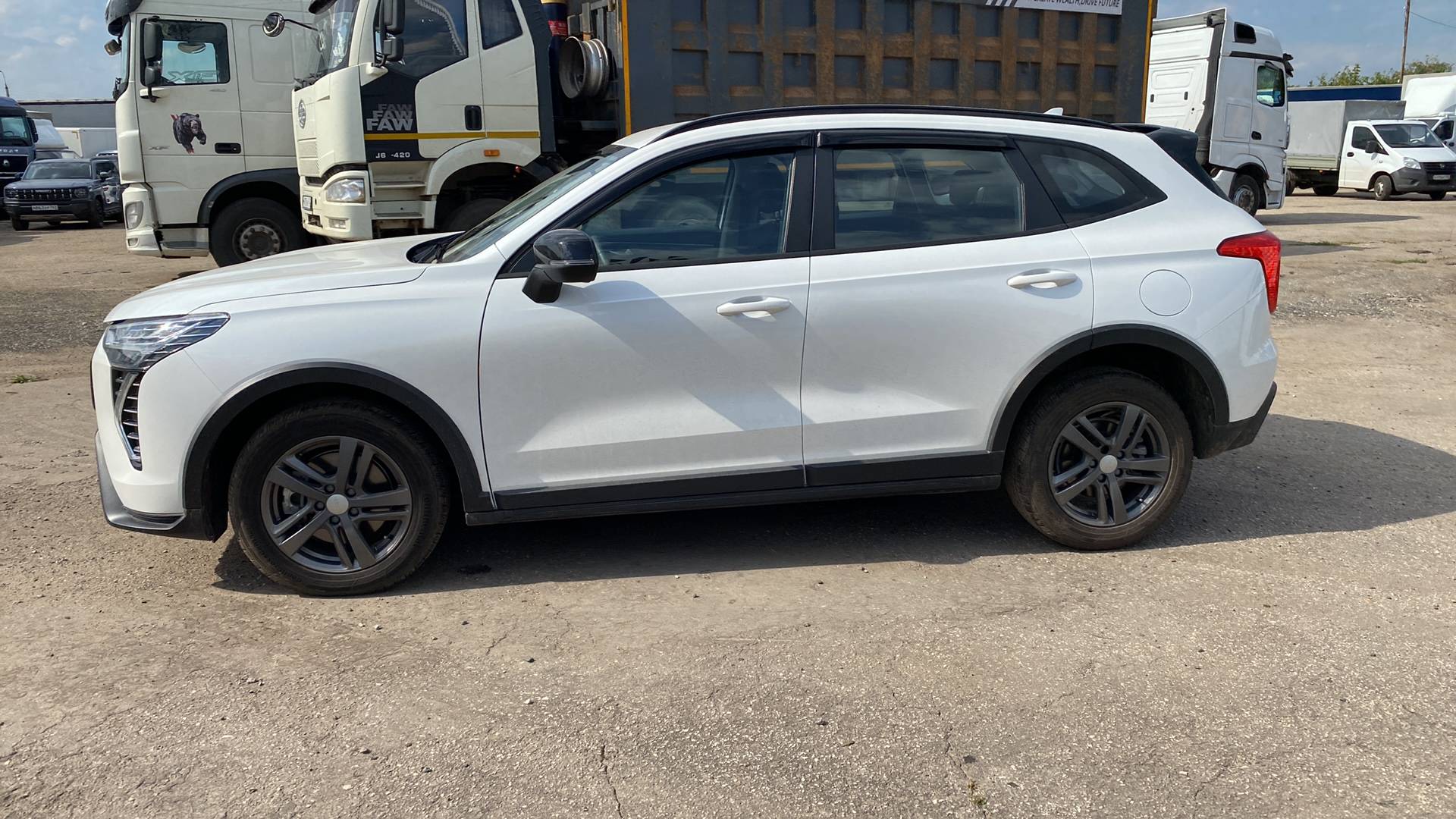 Haval Jolion,  8 292 км, 2024 года в лизинг