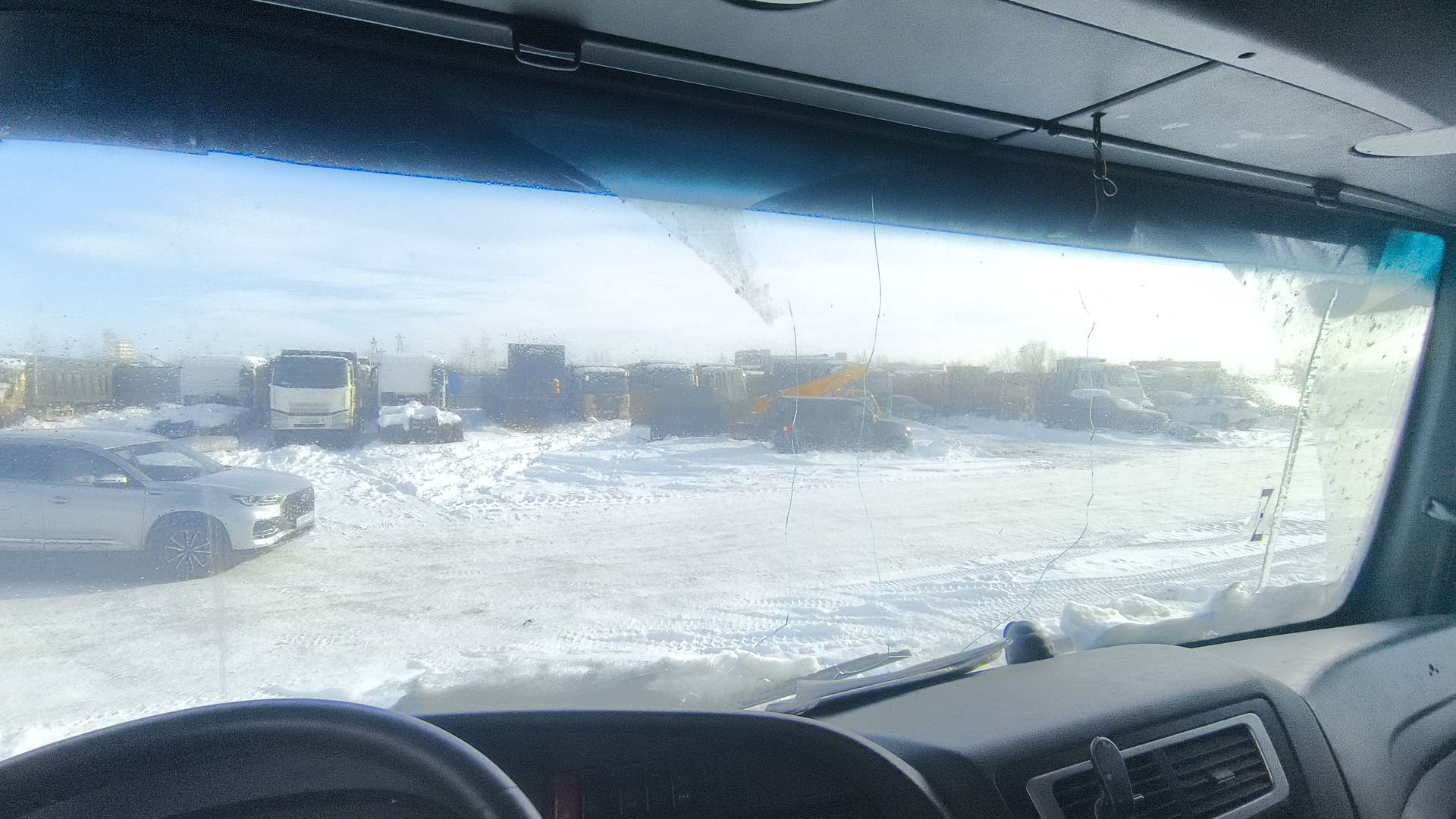 Sitrak C7H 4x2 ZZ4186V361HE,  365 000 км, 2022 года