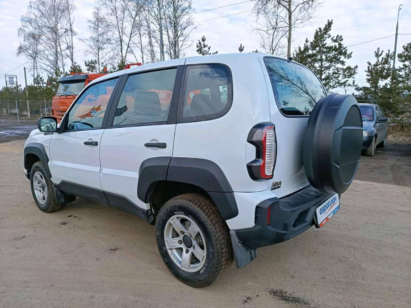 Lada Niva Travel,  75 917 км, 2024 года в лизинг