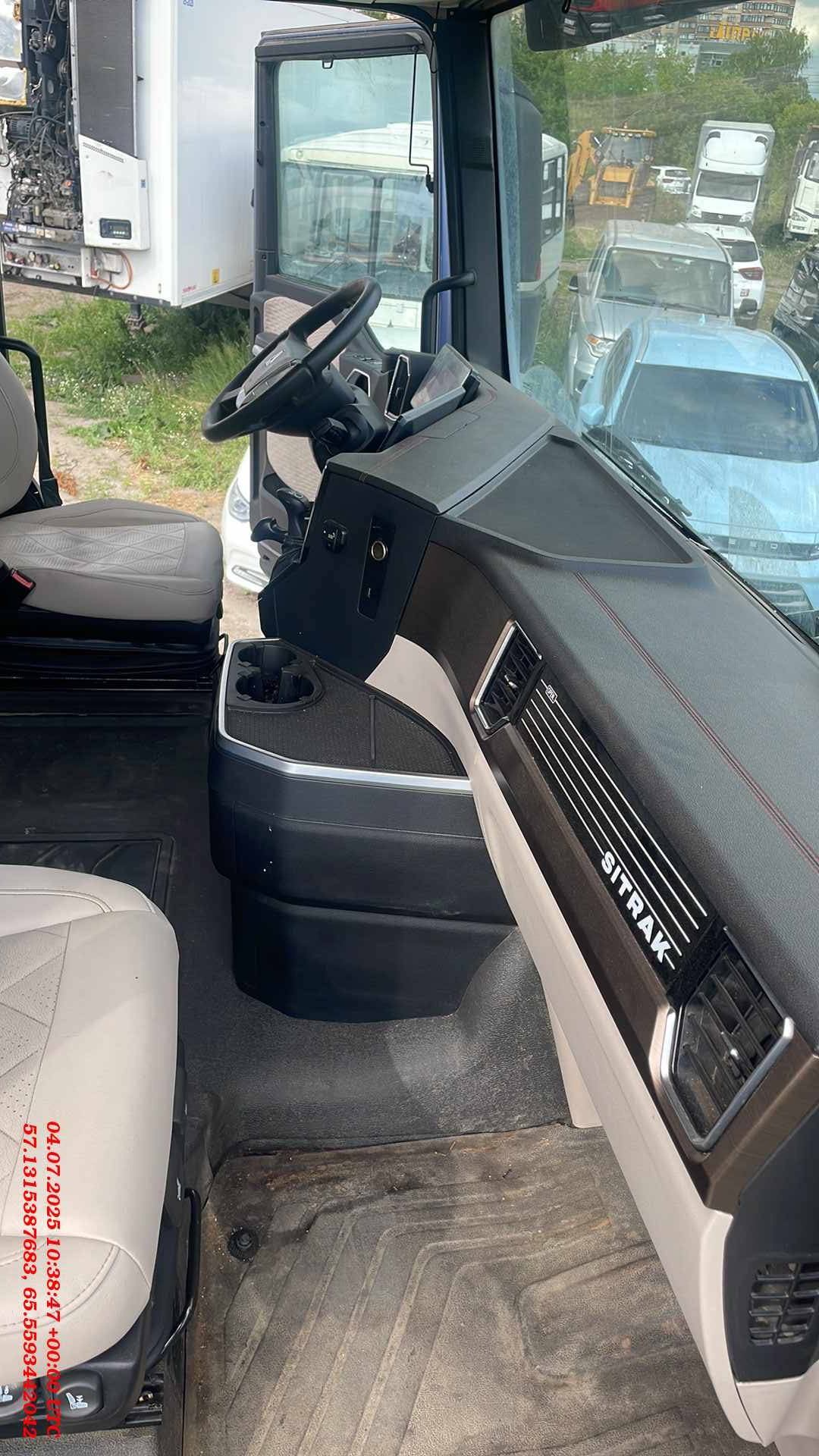 Sitrak С7Н 6×4 ZZ4256V364HE,  246 911 км, 2023 года в лизинг