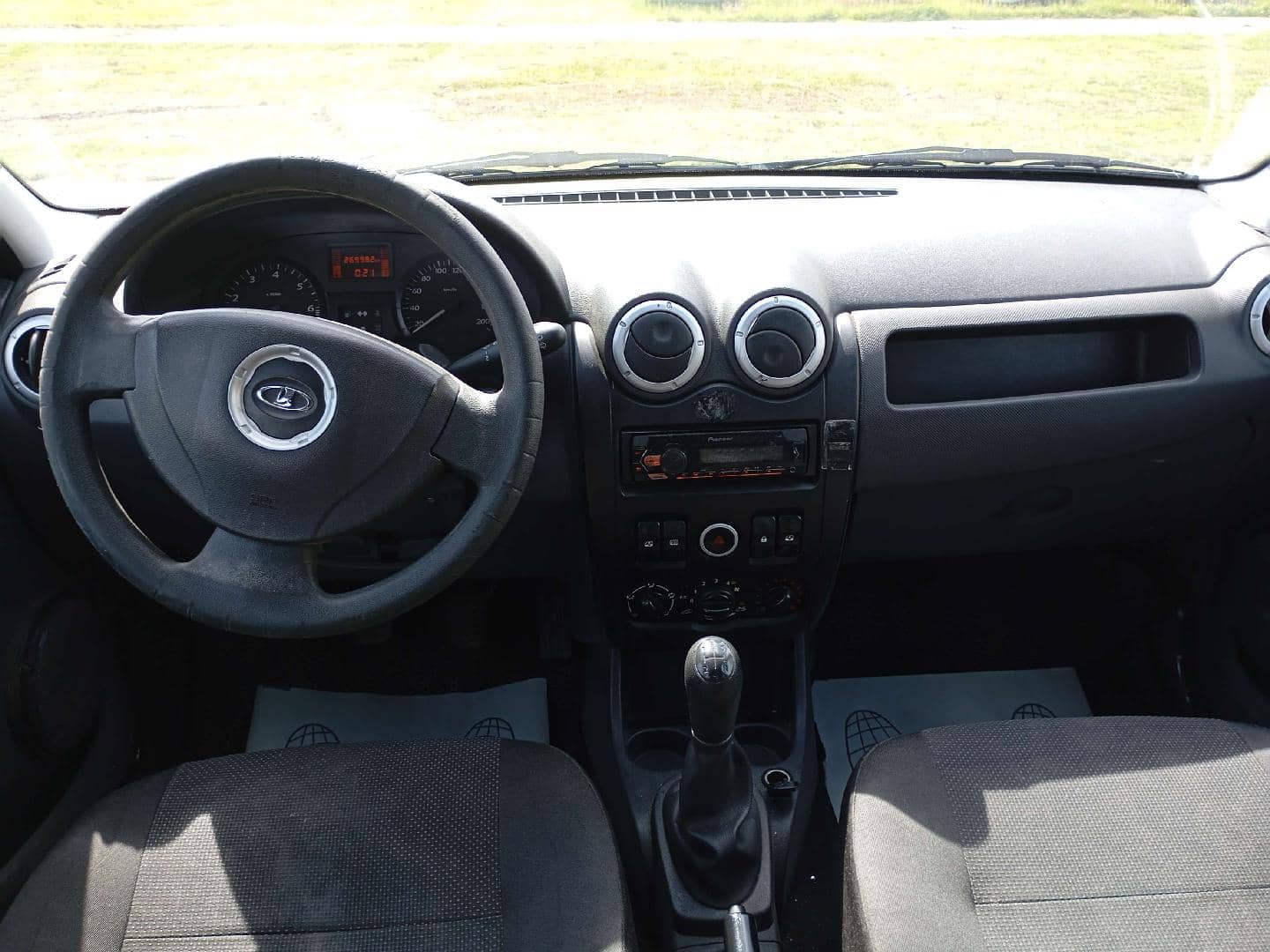 Lada Largus универсал,  269 982 км, 2019 года в лизинг