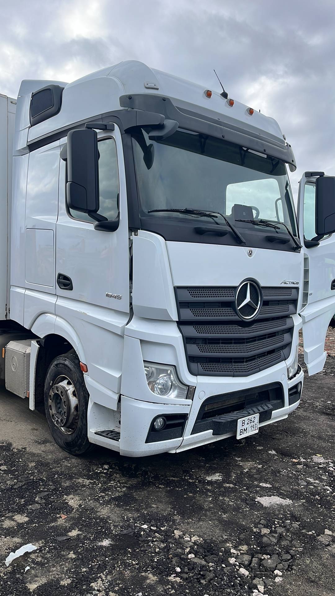 Mercedes-Benz Actros 5 1845 LS 4x2 (BigSpace),  590 898 км, 2021 года в лизинг