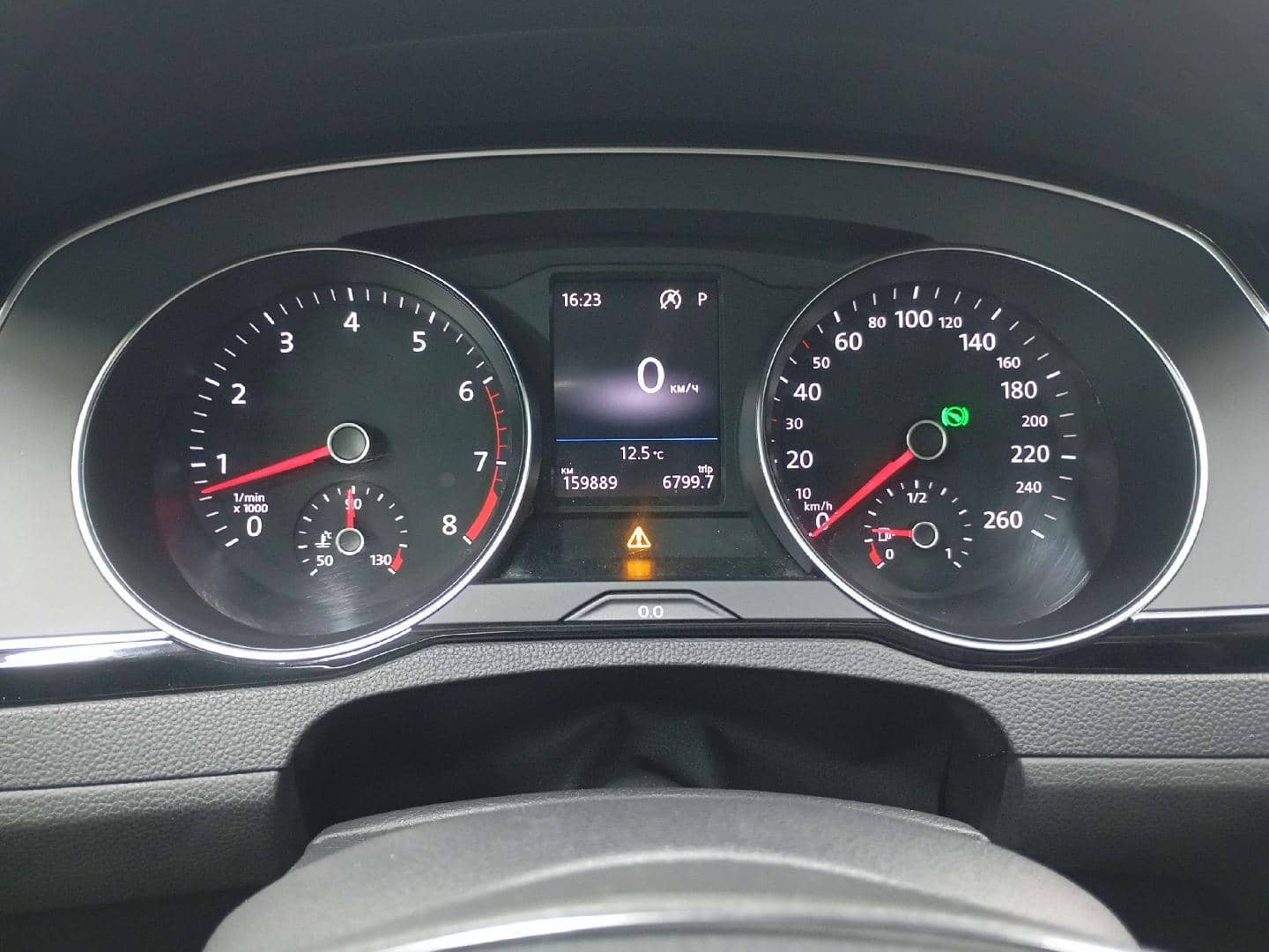 Volkswagen Passat,  159 889 км, 2018 года в лизинг