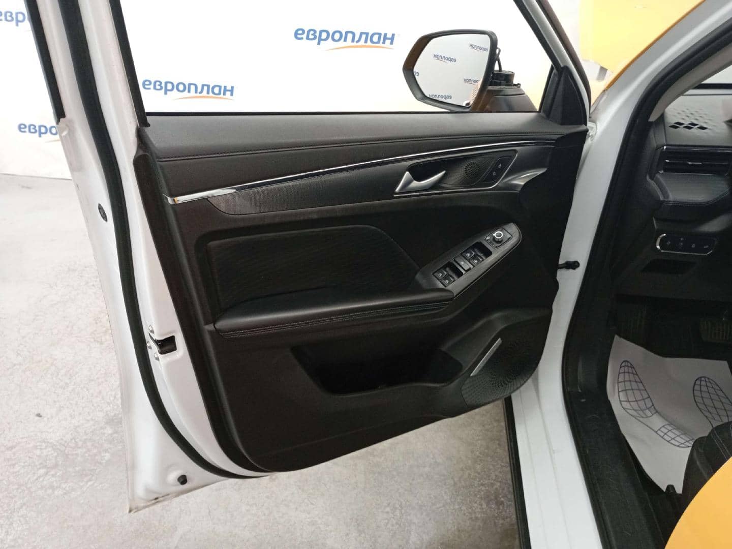 Haval Jolion,  203 670 км, 2024 года в лизинг