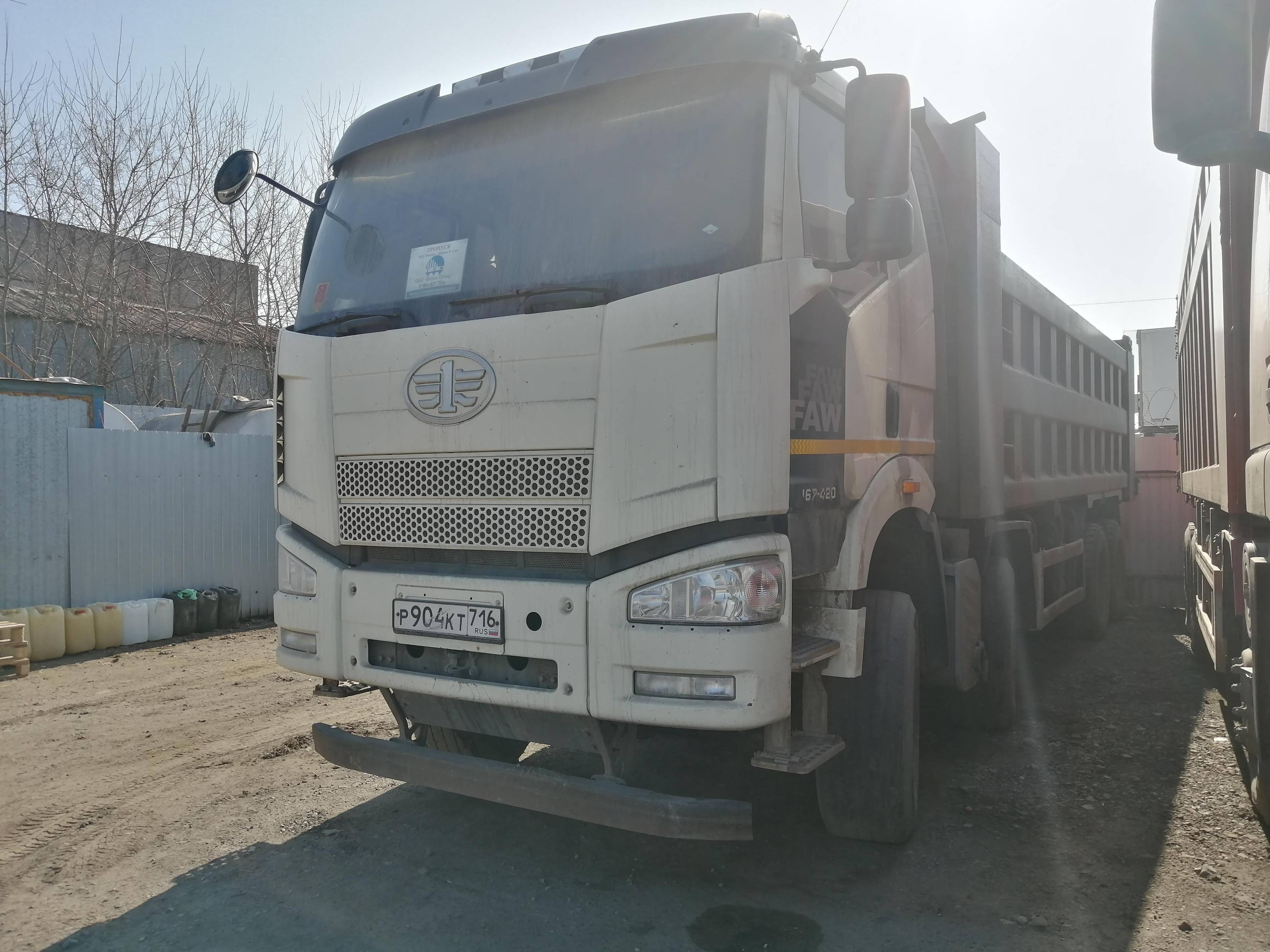 FAW CA3310P66K24T4E5 8х4