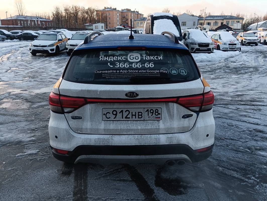 KIA Rio X-Line,  255 838 км, 2019 года в лизинг