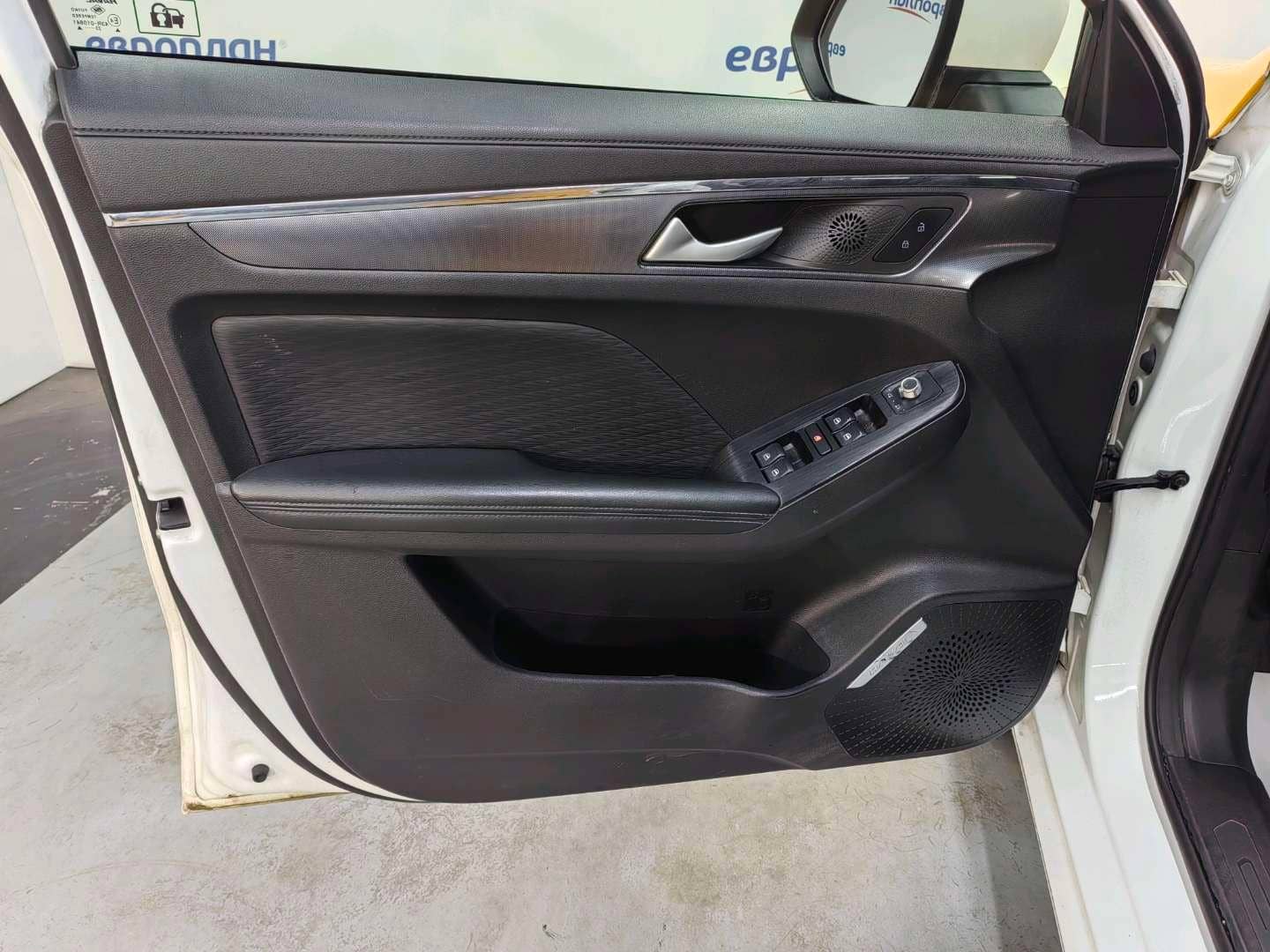 Haval Jolion,  233 302 км, 2023 года в лизинг