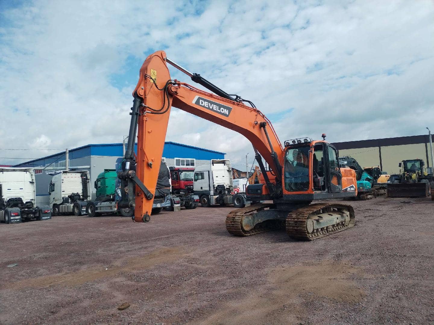 DOOSAN/DEVELON DX200A-7M