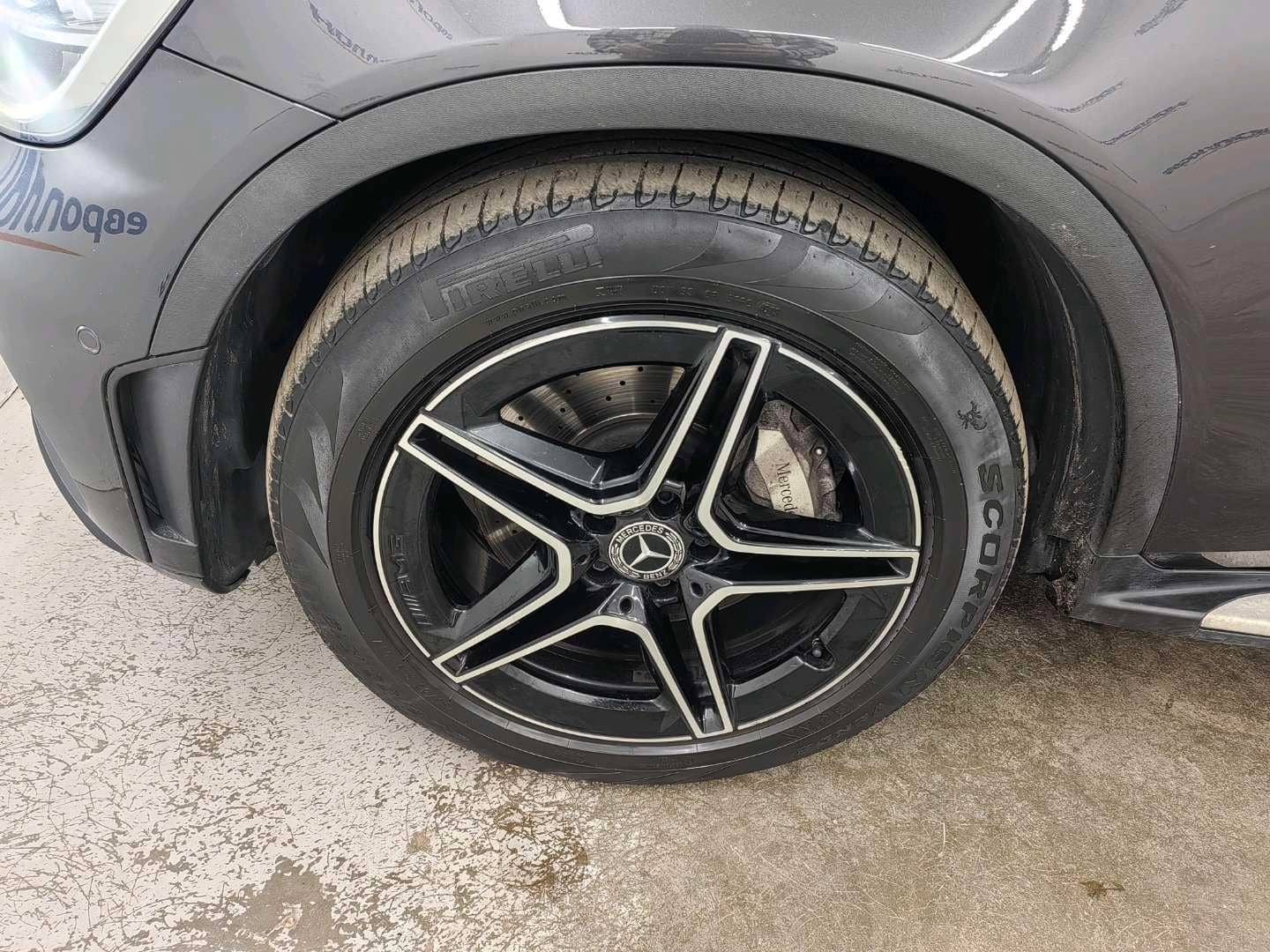 Mercedes-Benz GLC,  141 976 км, 2019 года в лизинг