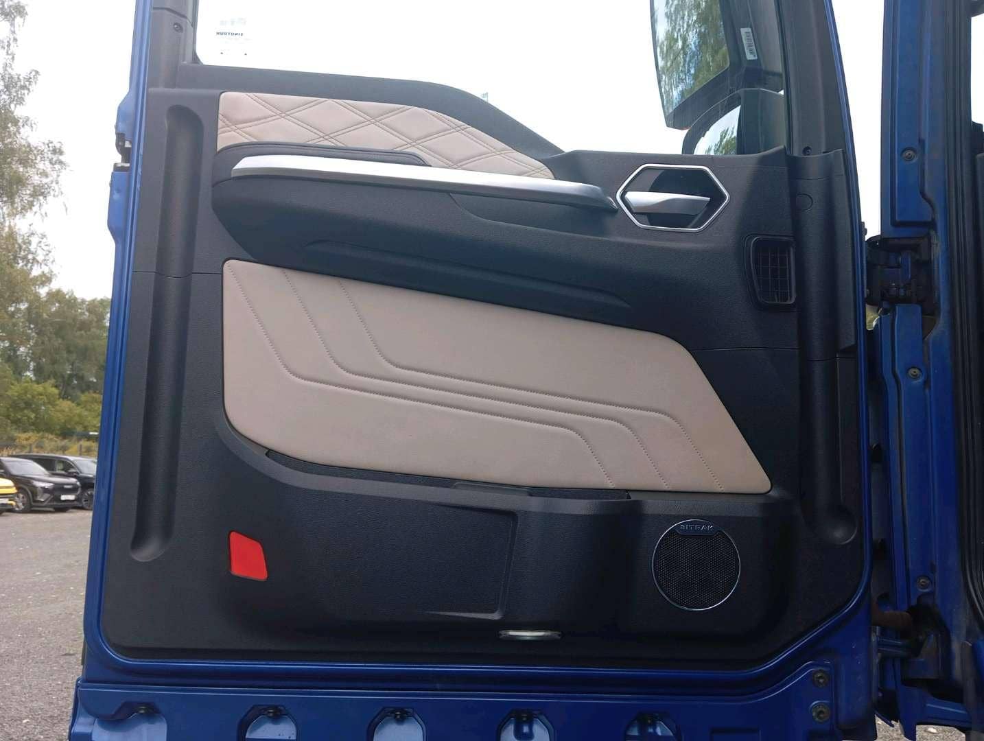 Sitrak C7H MAX ZZ4186V391HE,  641 888 км, 2023 года в лизинг