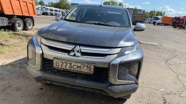 Mitsubishi L200