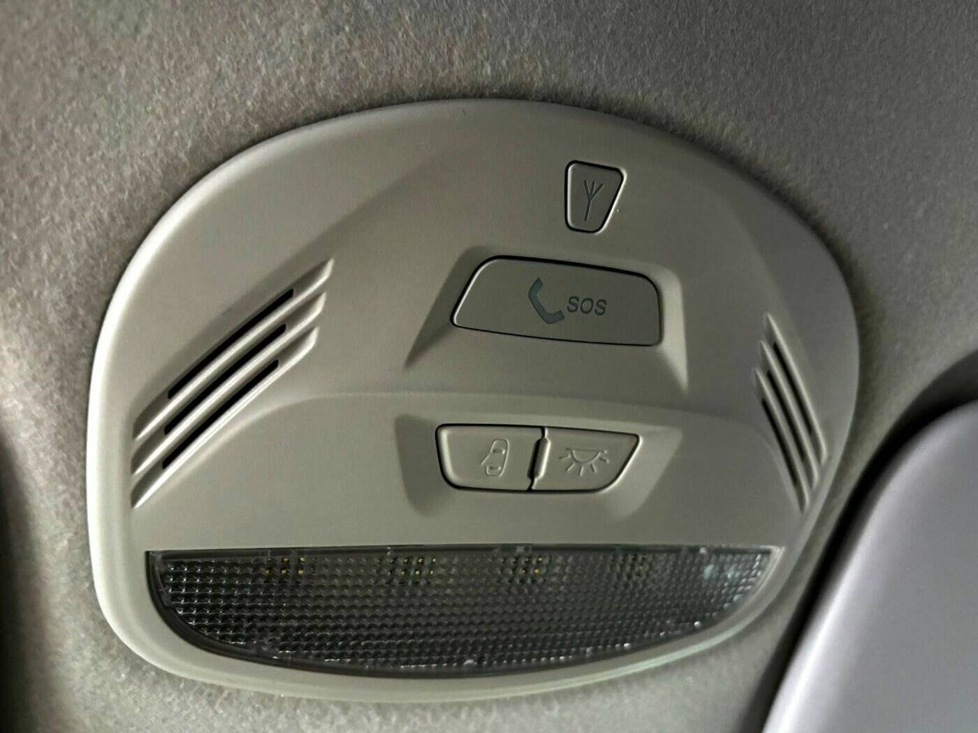 Lada Granta седан Comfort 1.6 90hp 5MT