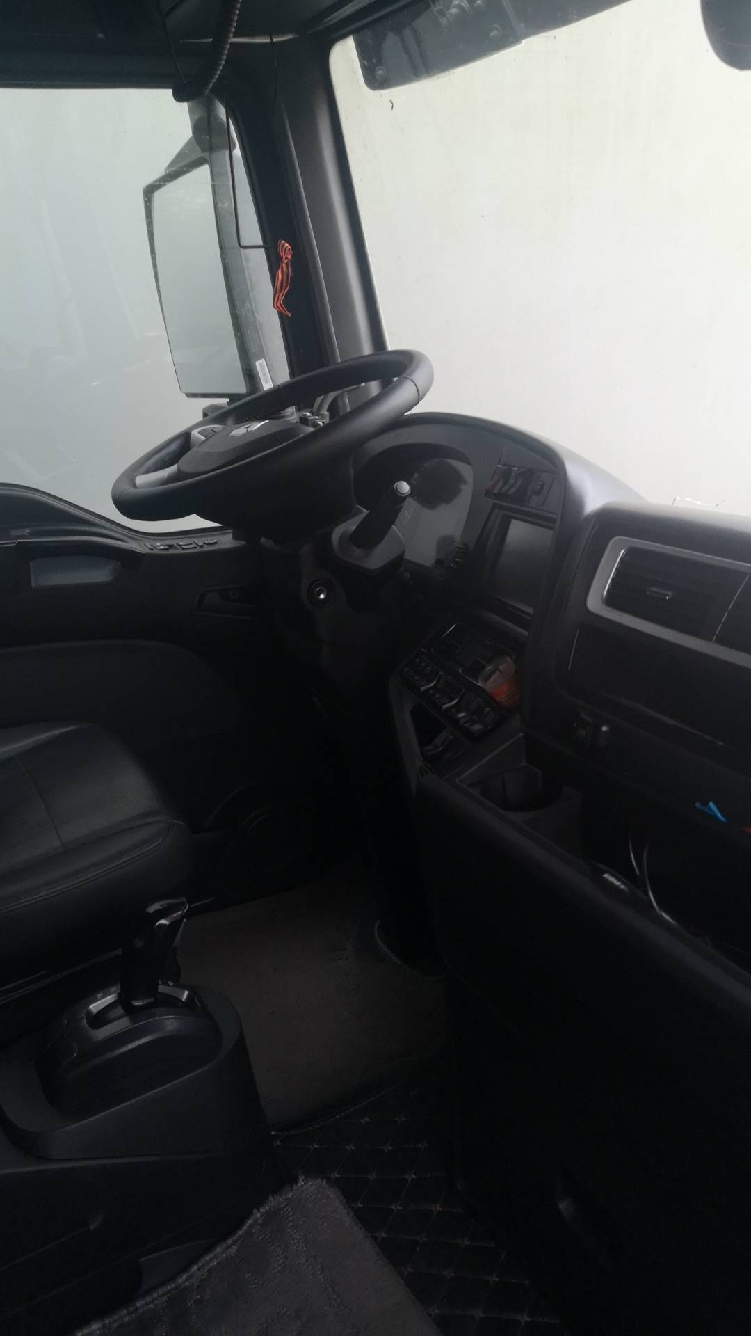 Sitrak ZZ4186V391HE,  388 387 км, 2023 года в лизинг