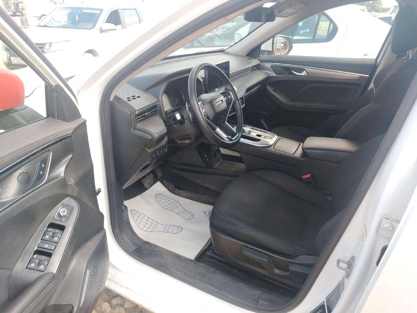 Haval Jolion,  224 826 км, 2023 года в лизинг
