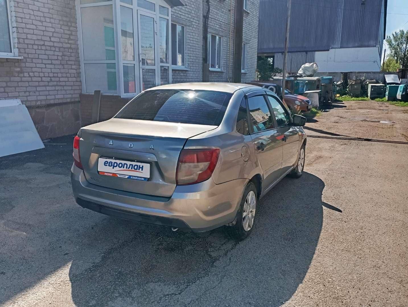 Lada Granta седан,  268 423 км, 2021 года в лизинг