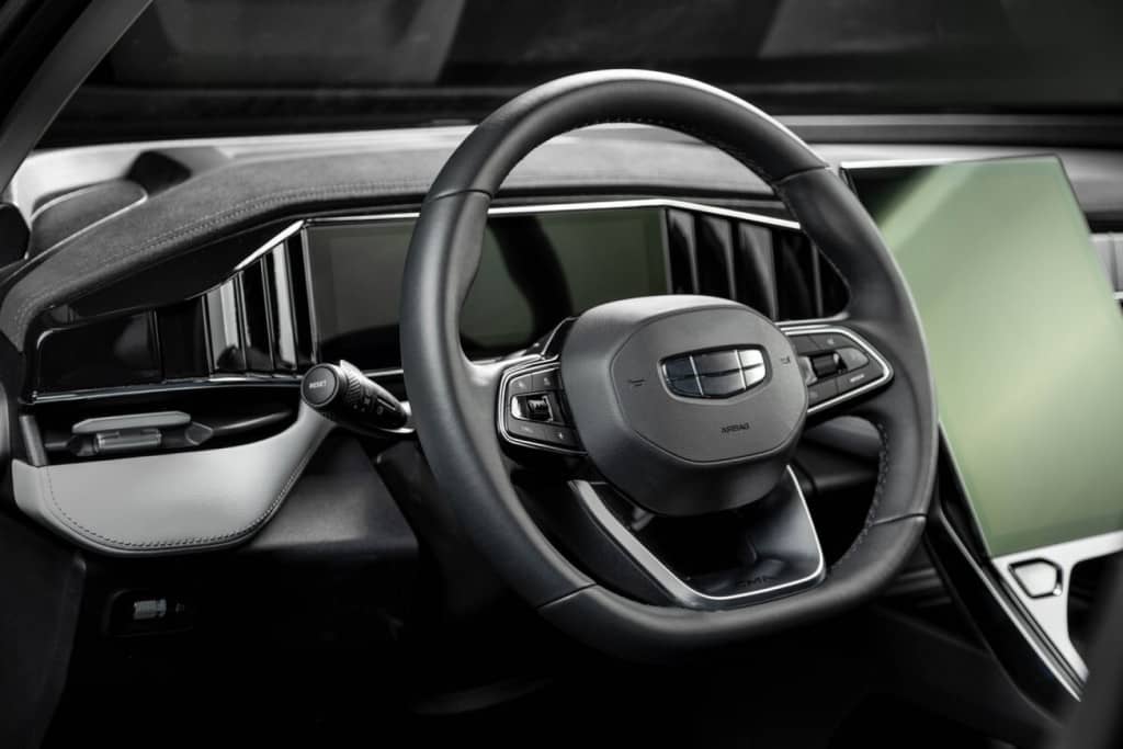 Geely Atlas Люкс 2.0Т АТ полный привод