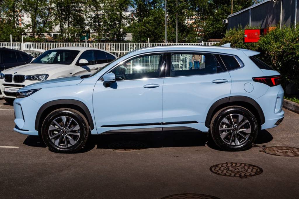 EXEED LX Business 1.5T CVT 2WD