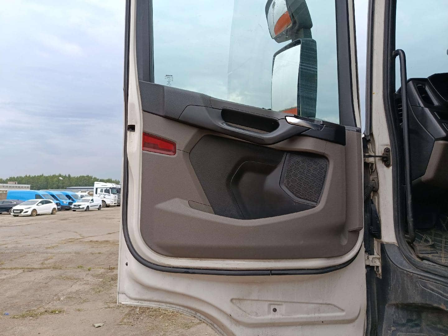SCANIA R 440 A4x2NA (Highline),  1 094 817 км, 2019 года в лизинг