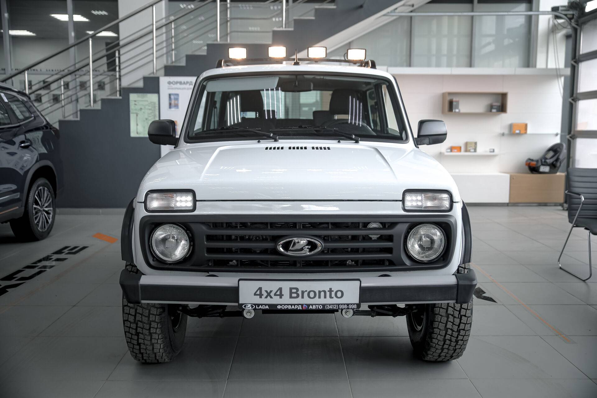 Lada Niva Legend Bronto Luxe 1.7 5MT