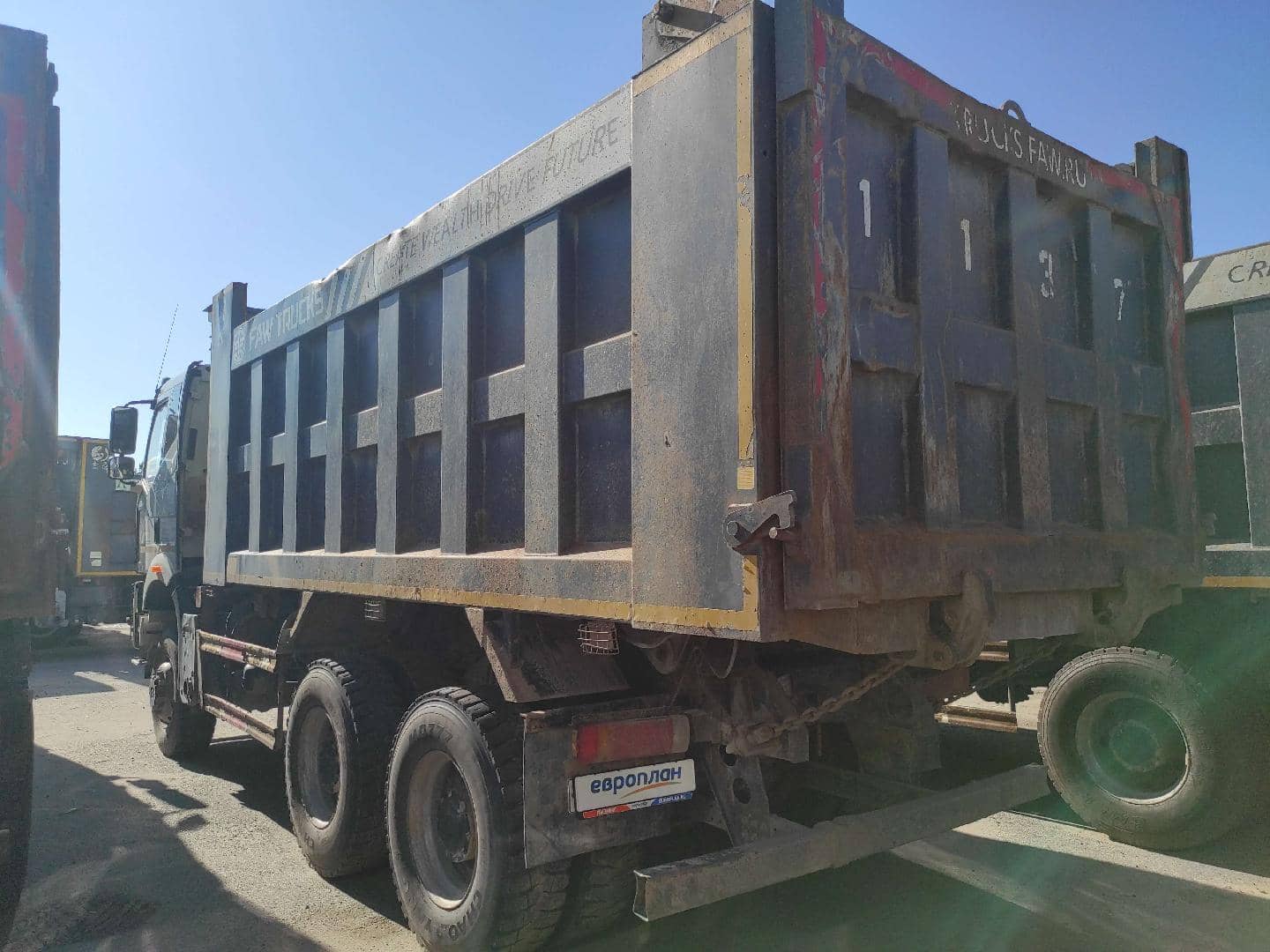 FAW CA3250P66K24L1TE5 6x6,  113 645 км, 2023 года в лизинг