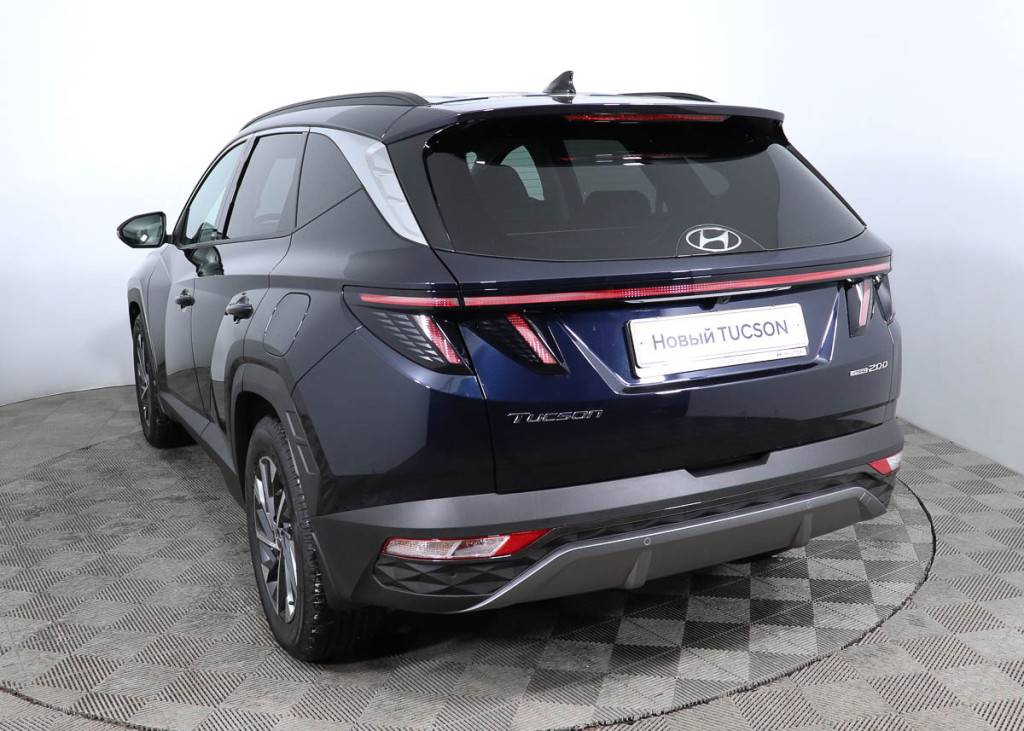 Hyundai Tucson Travel 2.0 6AT 4WD
