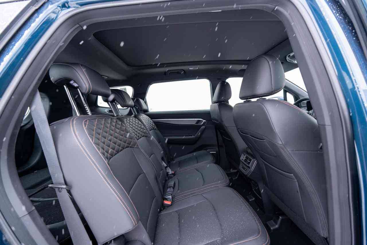 Geely Okavango Flagship 2.0T 7DCT 2WD