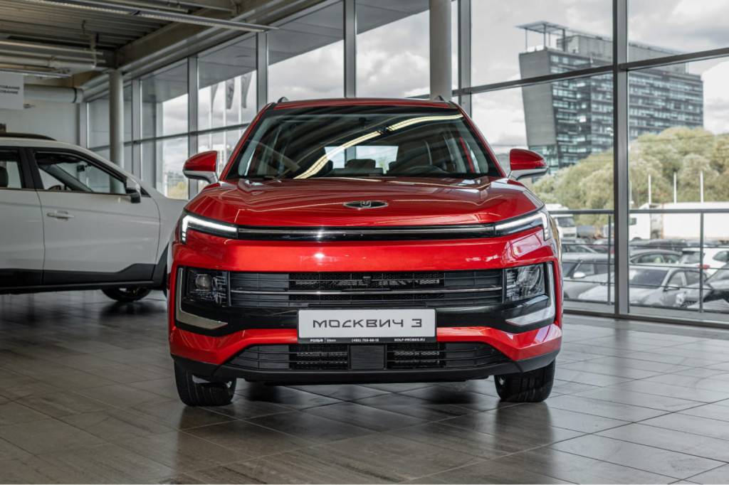 Москвич 3 Стандарт плюс 1.5Т CVT