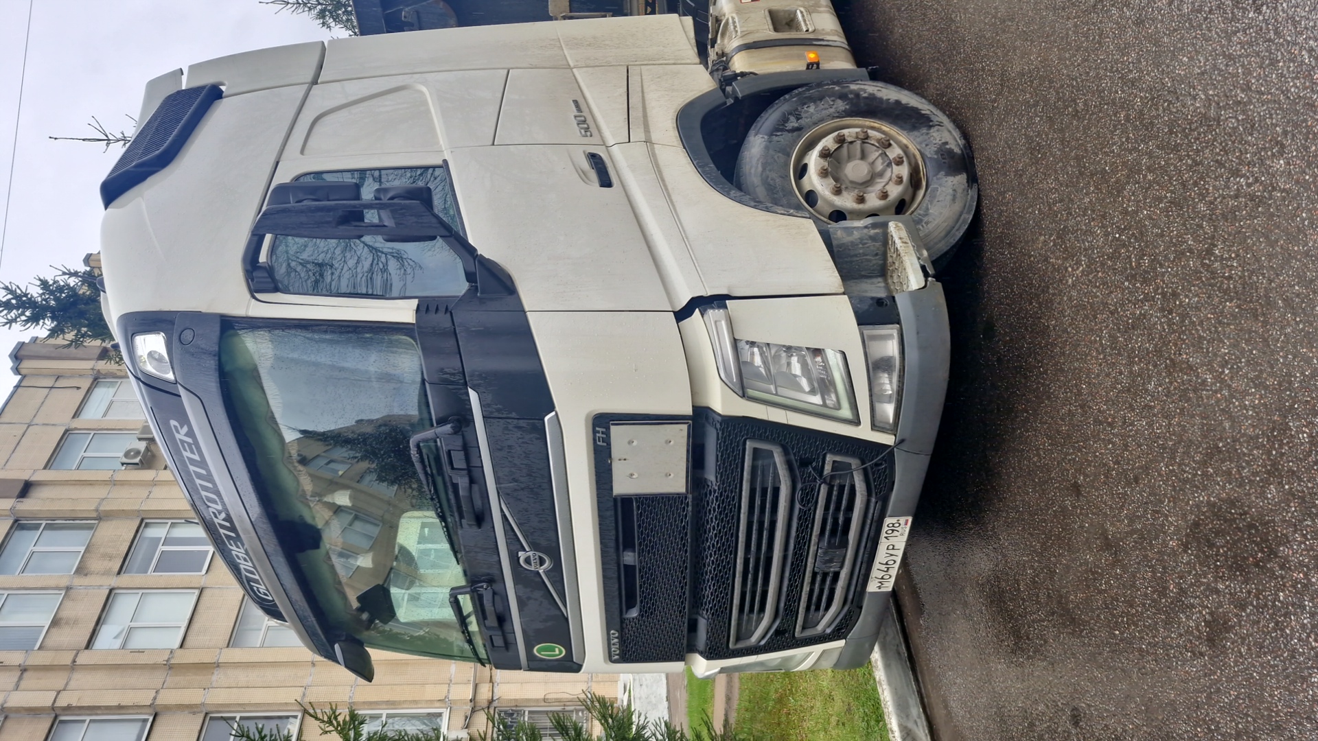Volvo FH 500 6x2 (FH Globetrotter)