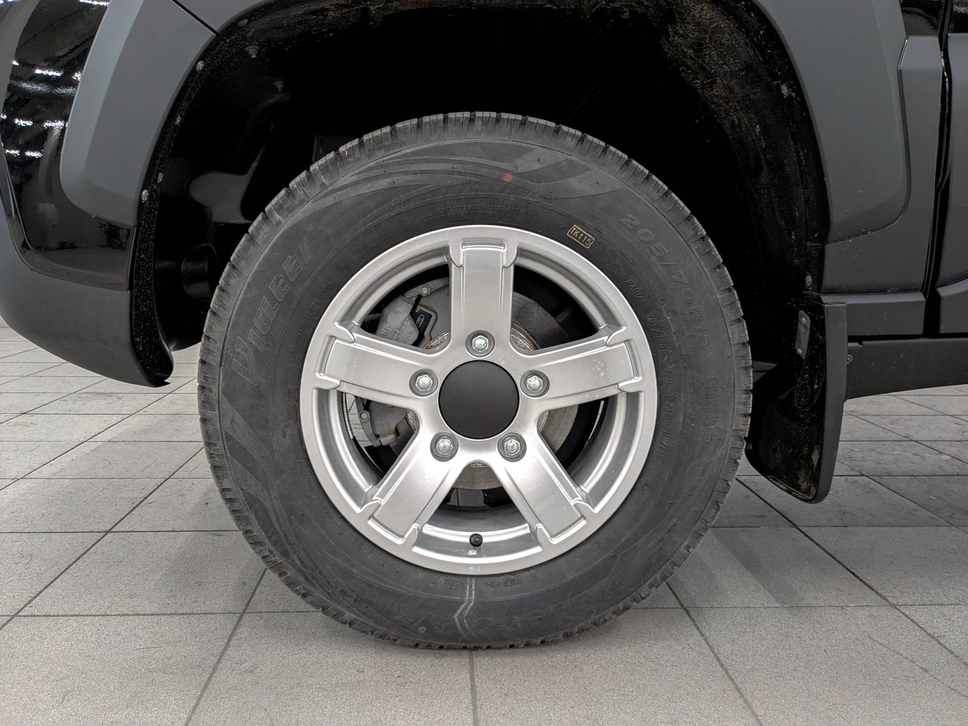 Lada Niva Travel Comfort 24 MMS 1.7 80hp 5MT
