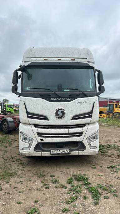 Shacman SX4188YY381