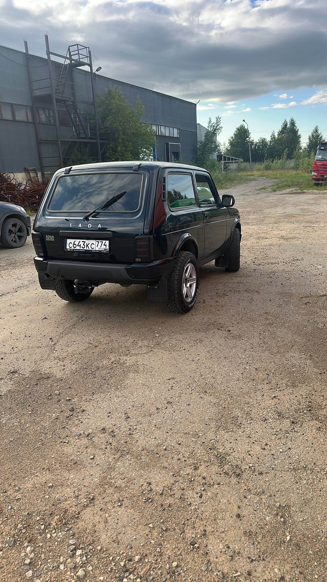 Lada Niva Legend 3 дв,  14 651 км, 2023 года в лизинг